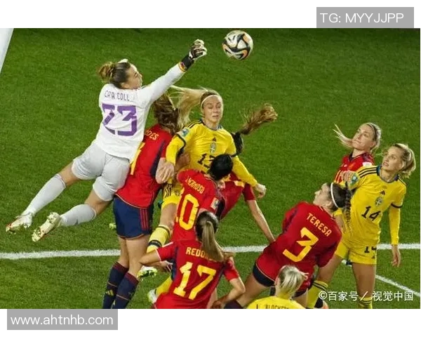 感动人心的足球明星背后那些不为人知的故事与奉献精神 感动人心的足球明星背后那些不为人知的故事与奉献精神