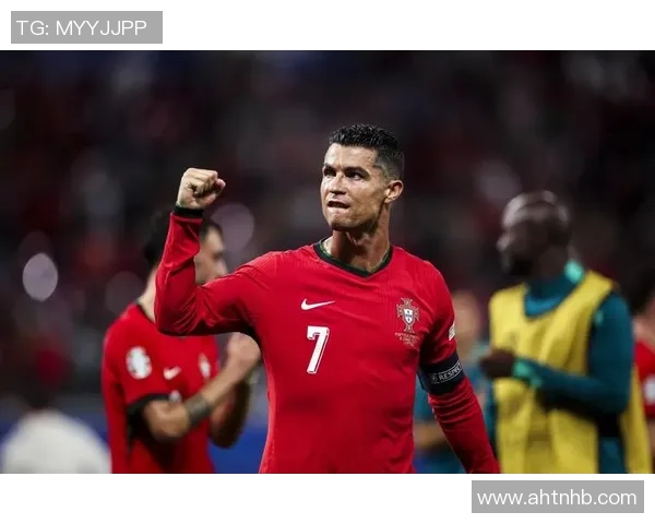 数说足球传奇C罗的辉煌成就与不凡人生旅程